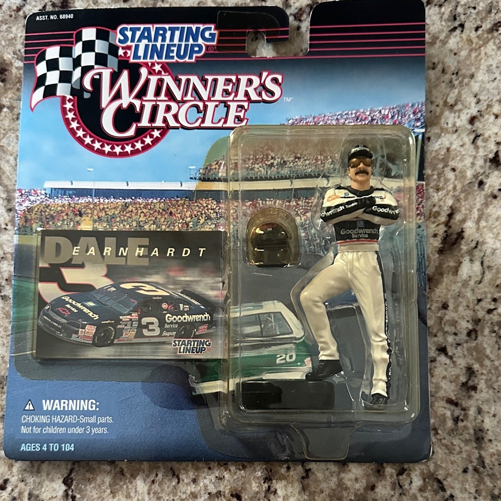 Winner's Circle #3 Dale Earnhardt Starting Lineup Figure 1997 Vintage